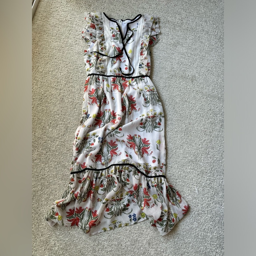 Endless rose beautiful lace detail floral dress